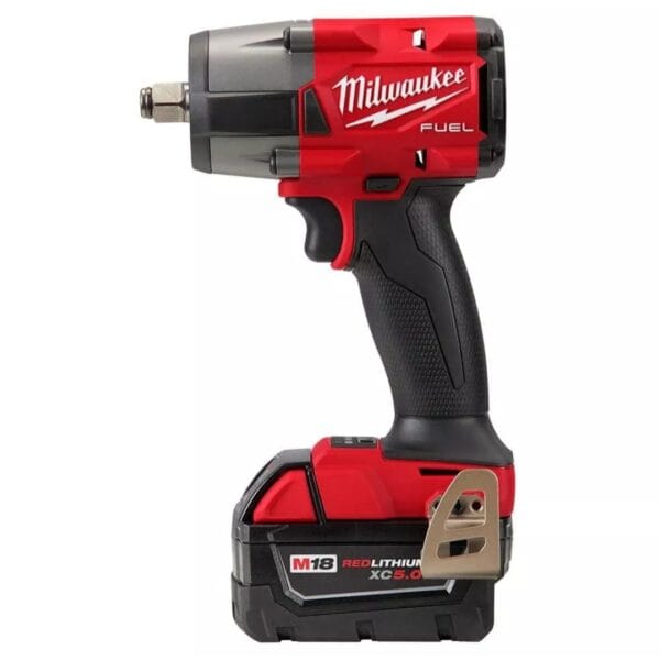 Llave de Impacto Milwaukee 2962-22 m18